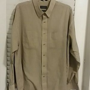 Mens Van Heusen Size XL 17-17 1/2